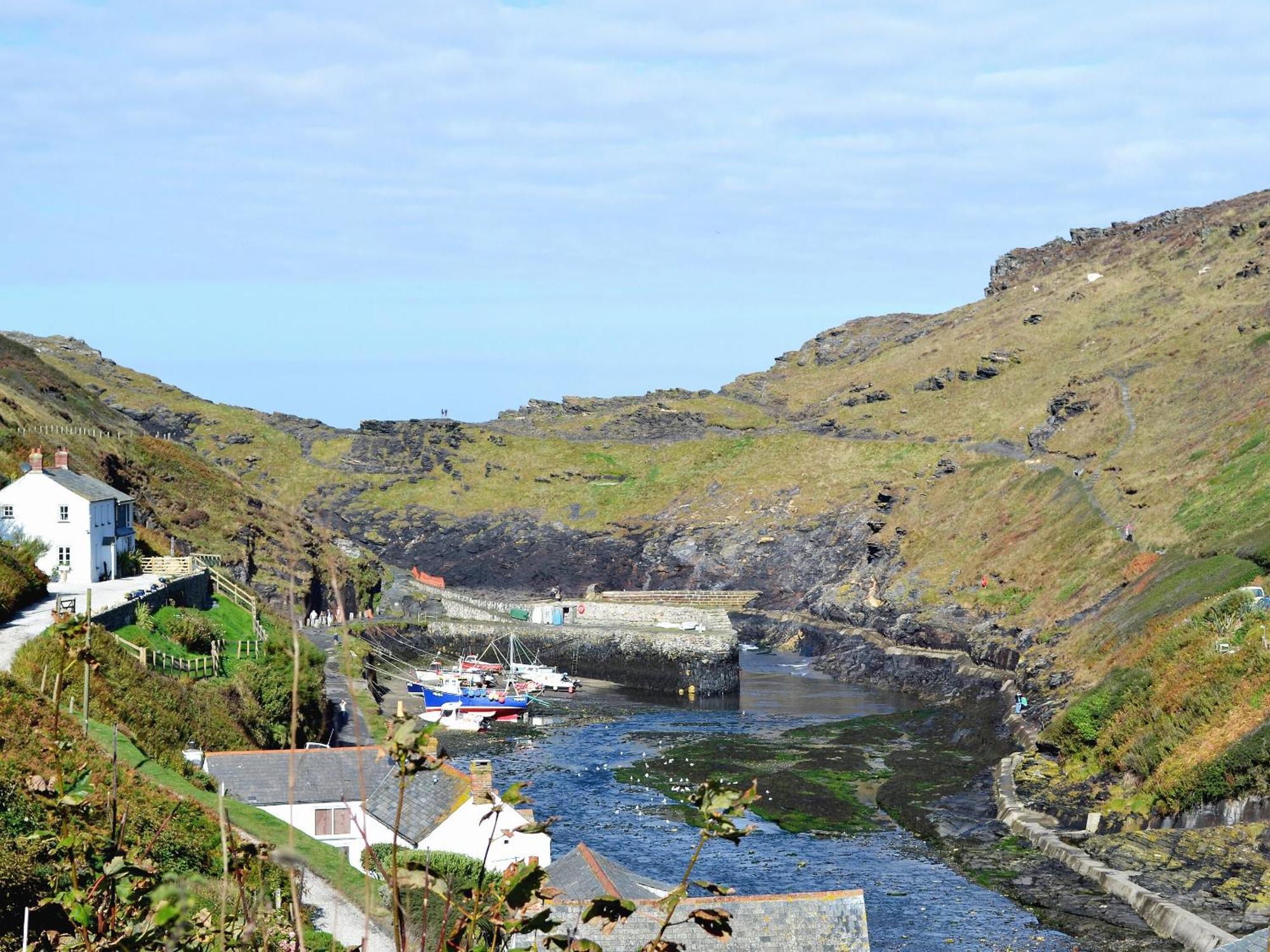 Lower Moon * Port Isaac